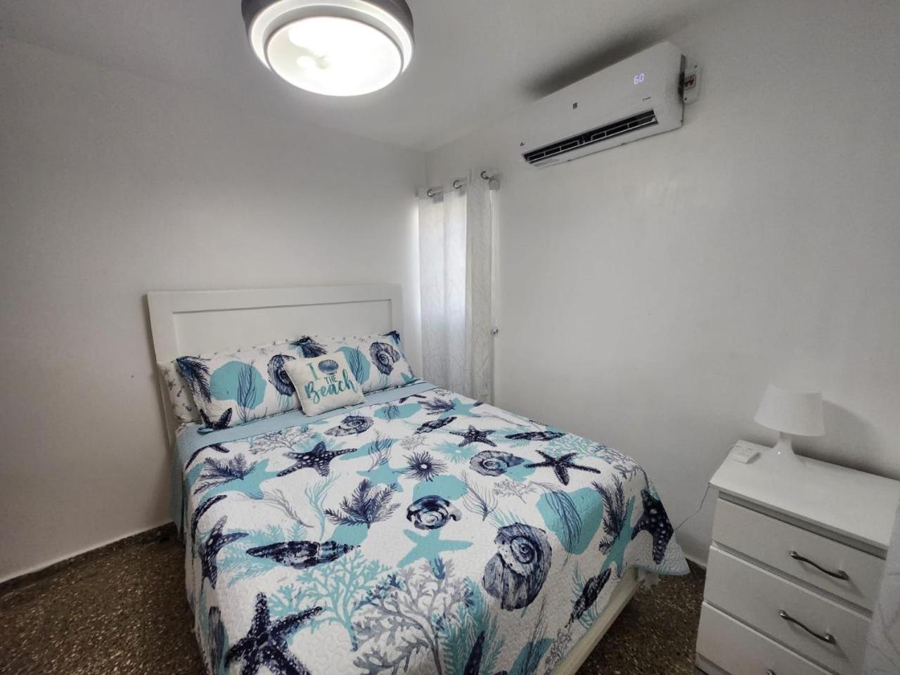 Beachfront Apartment, Quiet 4 Beds, 1 Bath, Ac, Wi-Fi, Hot Water, In Paraiso Near Los Patos Dış mekan fotoğraf